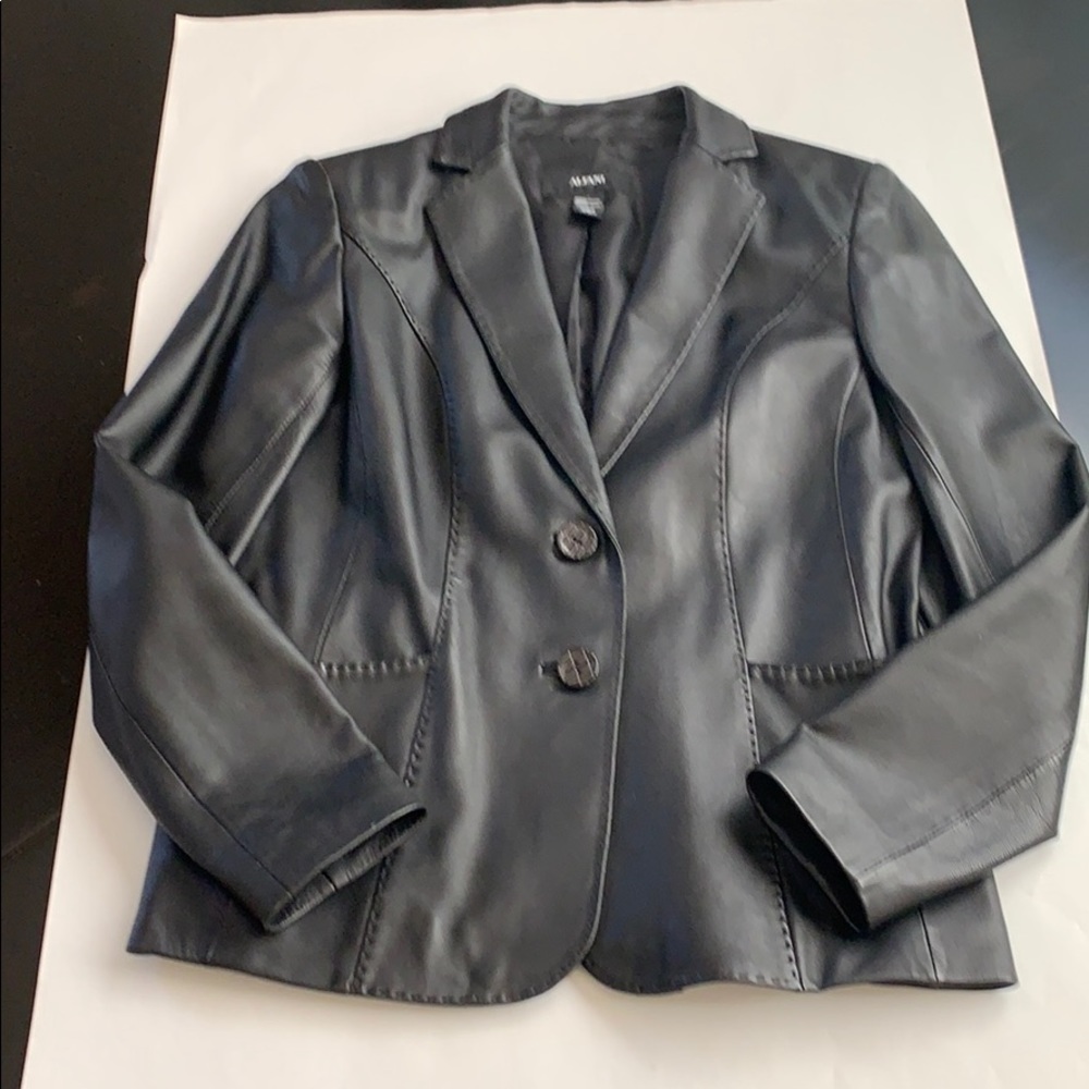 NWOT Alfani 💯 Genuine Leather Blazer
